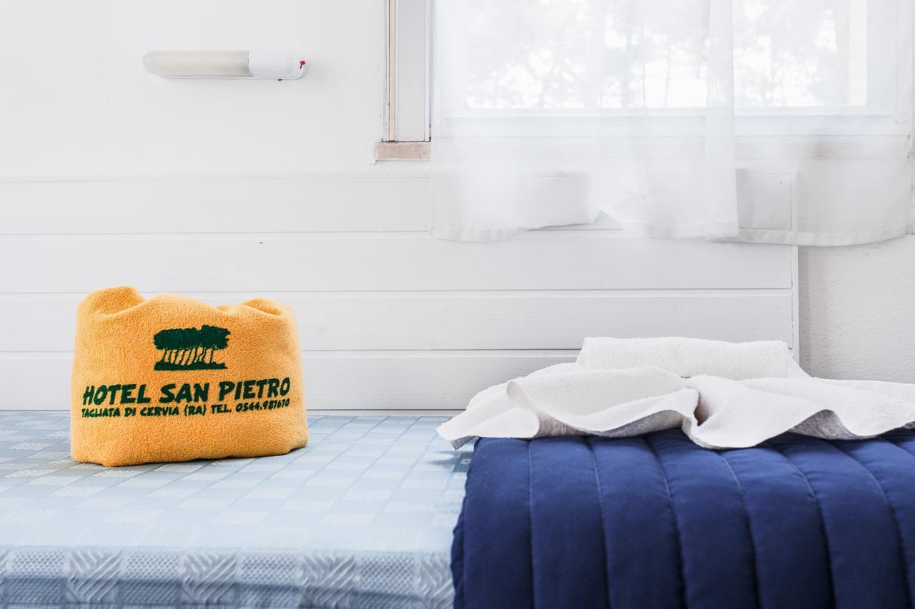 Hotel San Pietro Cervia Exteriör bild